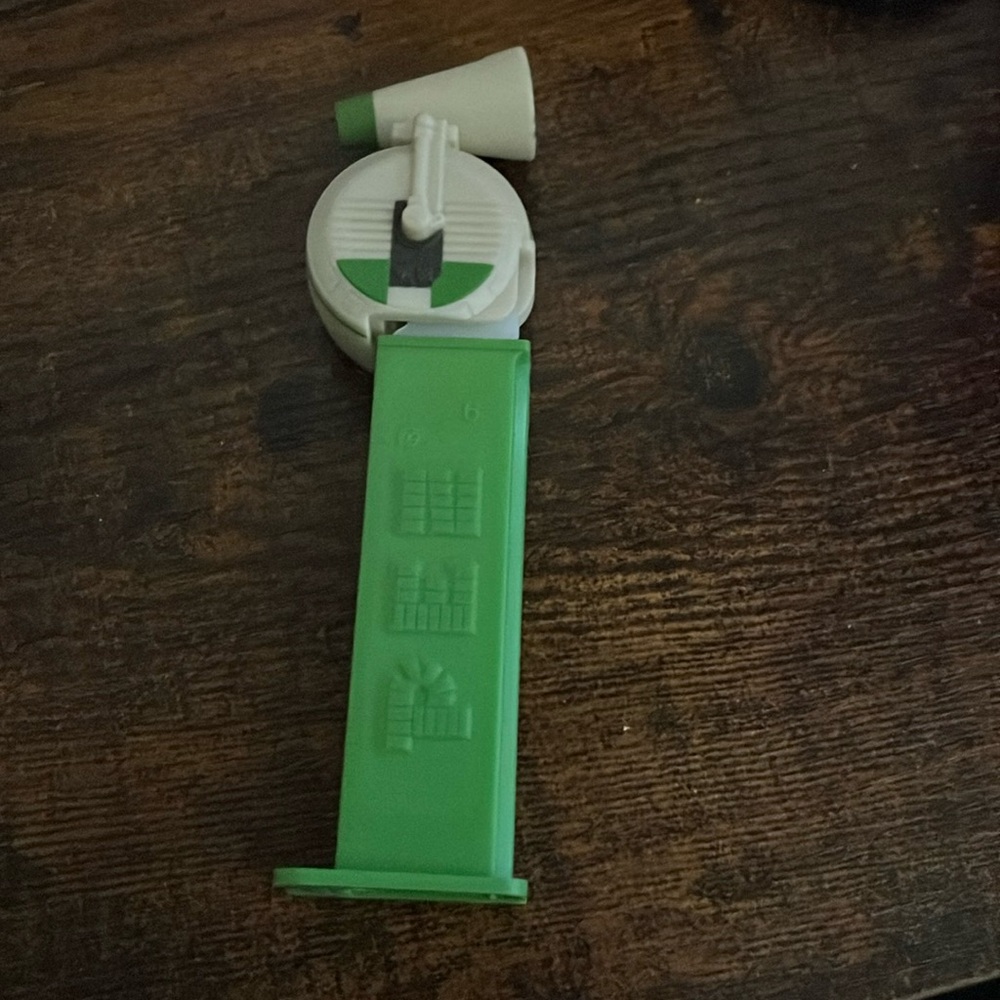 Pez Dispenser D-O Droid Star Wars